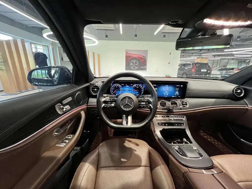 Mercedes-Benz E-Class New Energy — миниатюра 12