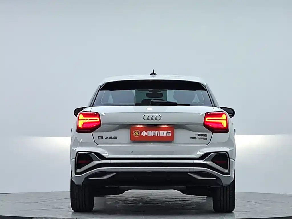 Audi Q2L 2022 35 TFSI
