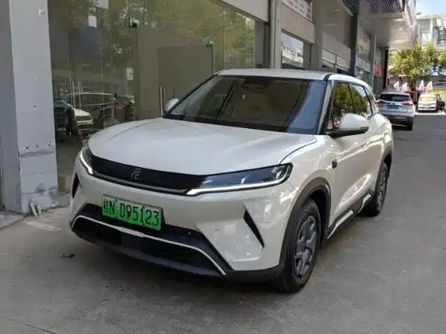 BYD Yuan UP
