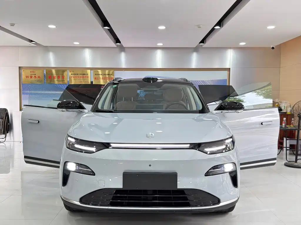 Leapmotor Leapmotor C11 — миниатюра 16
