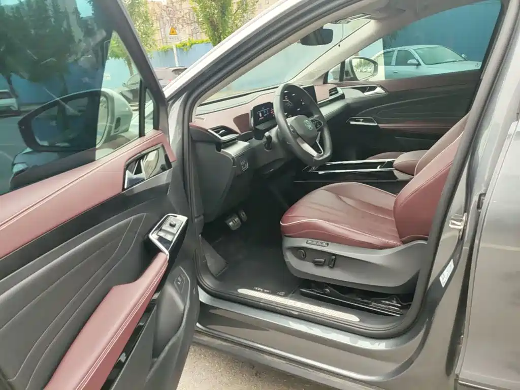 Volkswagen ID.6 X — миниатюра 16
