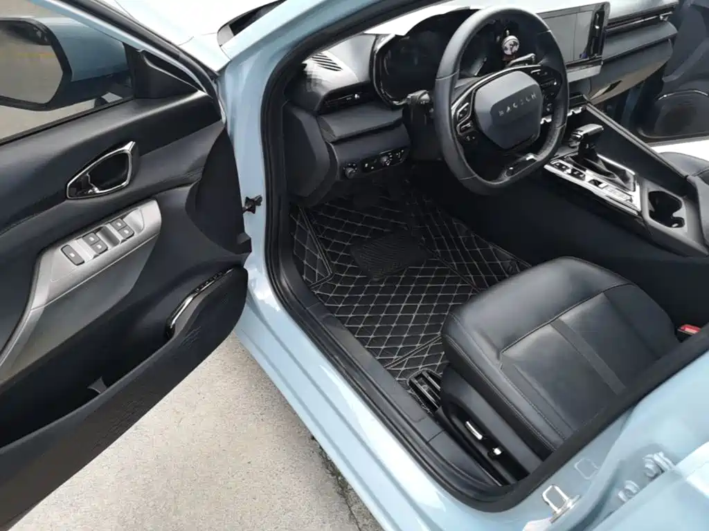 Baojun Valli — миниатюра 16