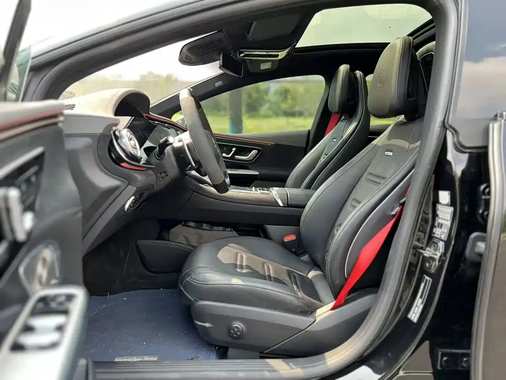 Mercedes-Benz EQE AMG — миниатюра 4