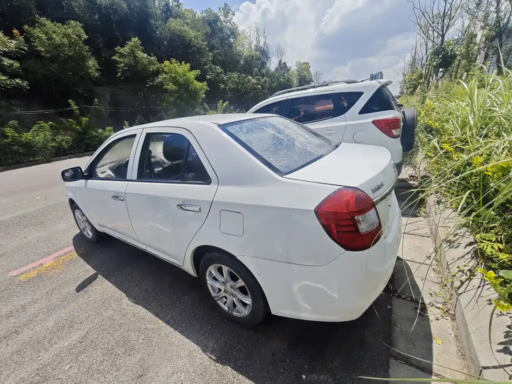 Geely King Kong — миниатюра 7