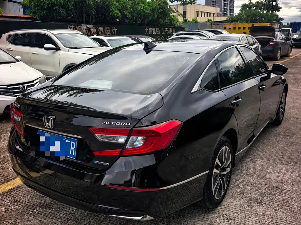Honda Accord — миниатюра 4