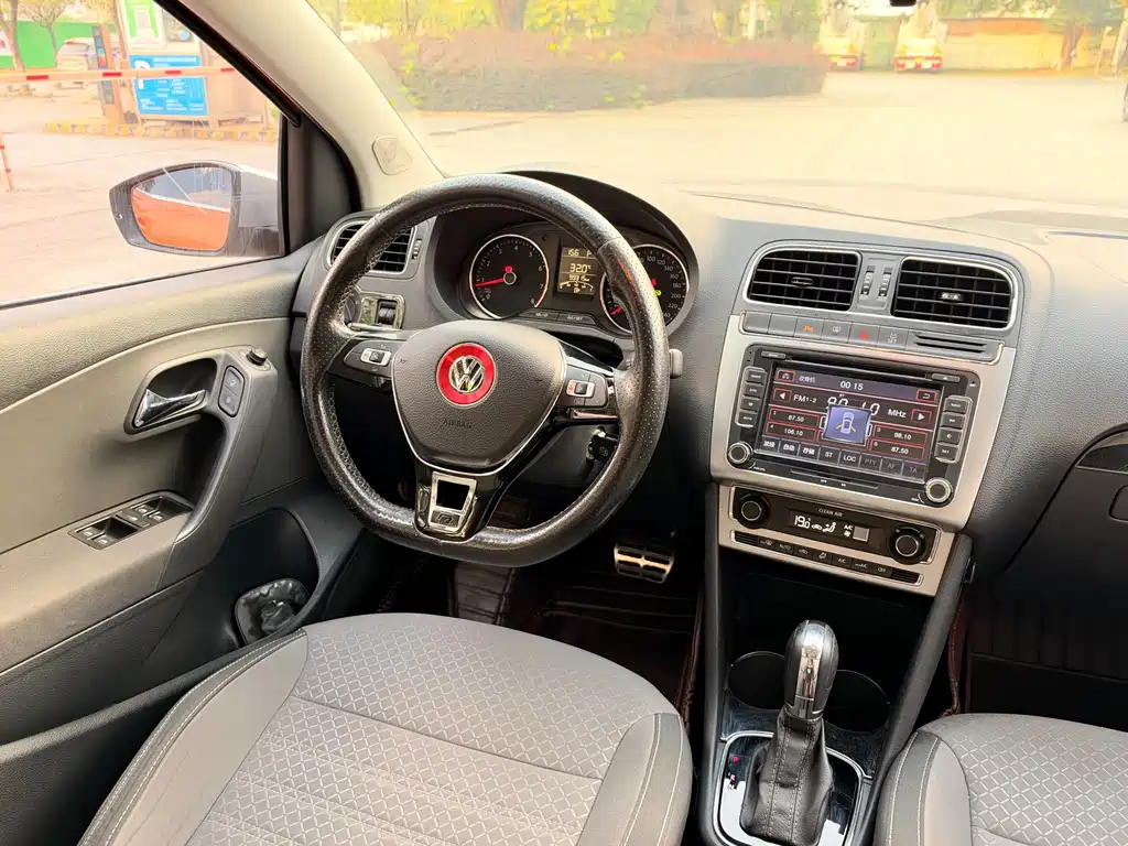 Volkswagen Polo — миниатюра 15