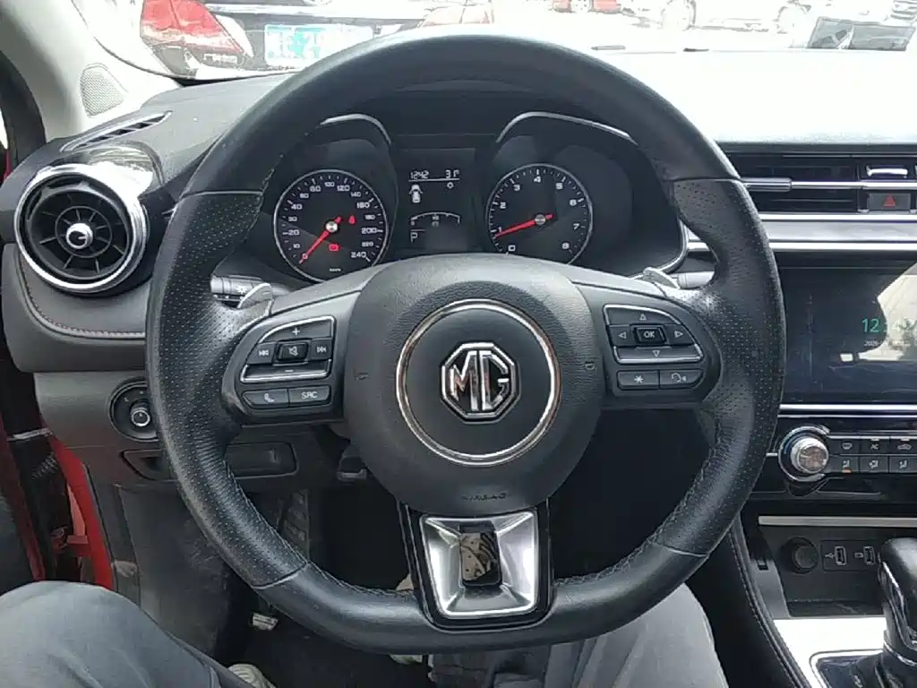 MG MG6 — миниатюра 11
