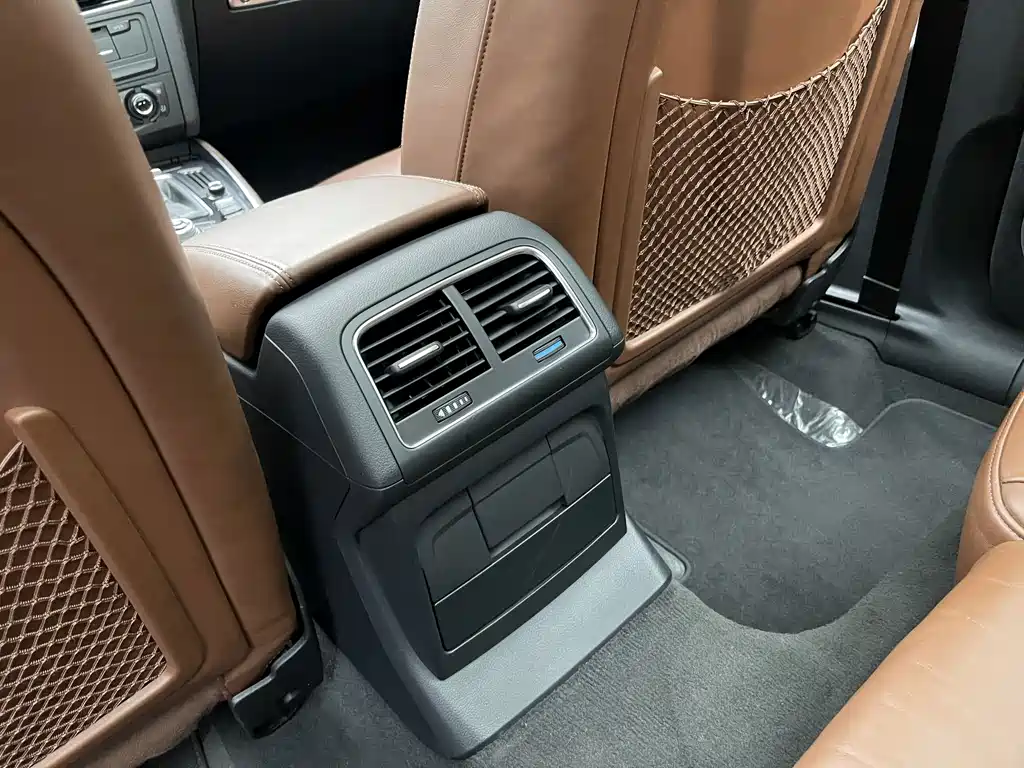 Audi Q5 (Import) — миниатюра 22