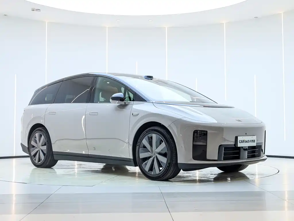 Li Auto i8 2025 Standard