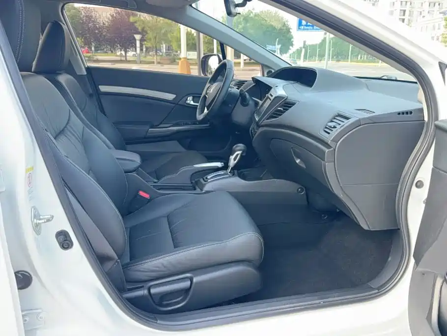 Honda Civic — миниатюра 15