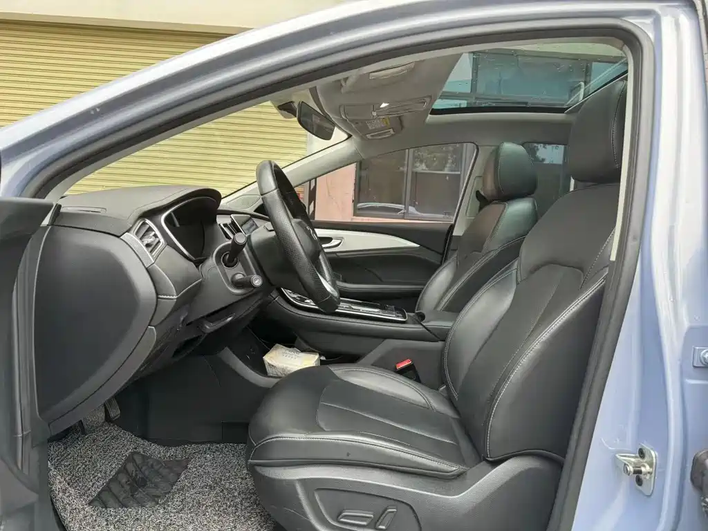 Roewe Feifan ER6 — миниатюра 4