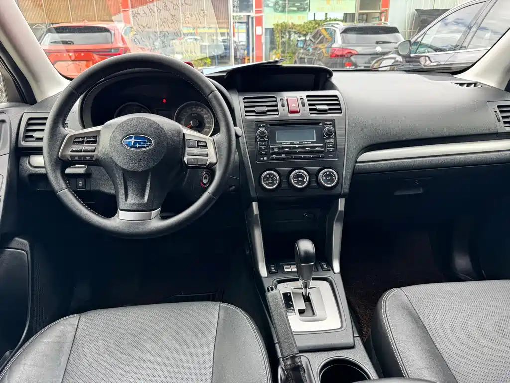 Subaru Forester — миниатюра 10