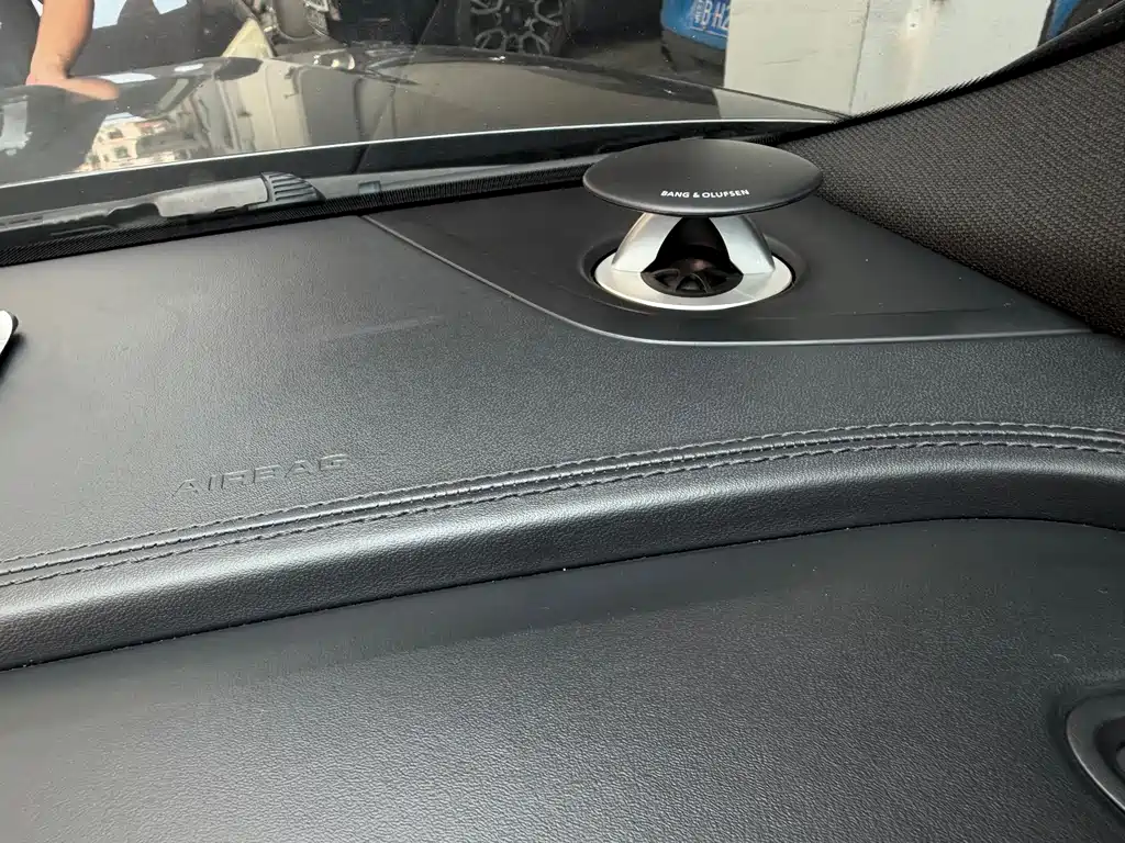 Audi Q8 — миниатюра 3
