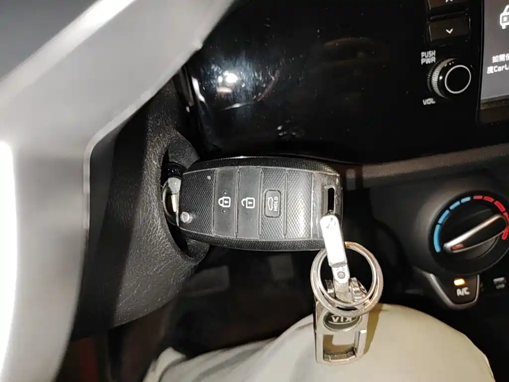 Kia K2 — миниатюра 9