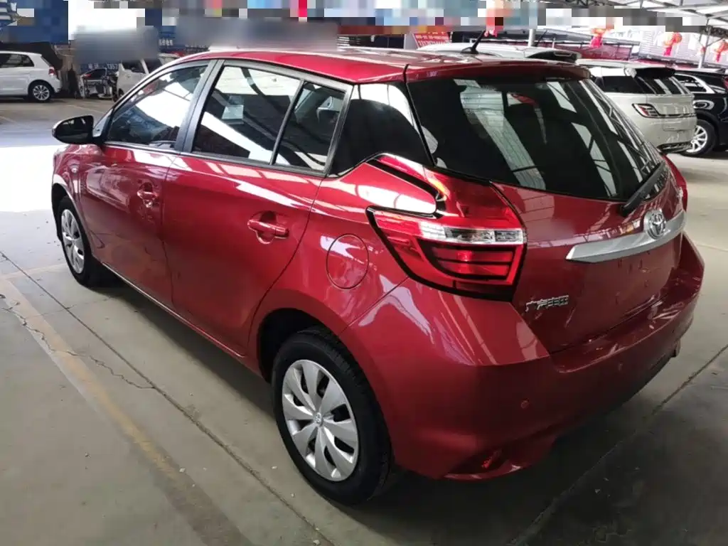 Toyota Yaris L — миниатюра 5
