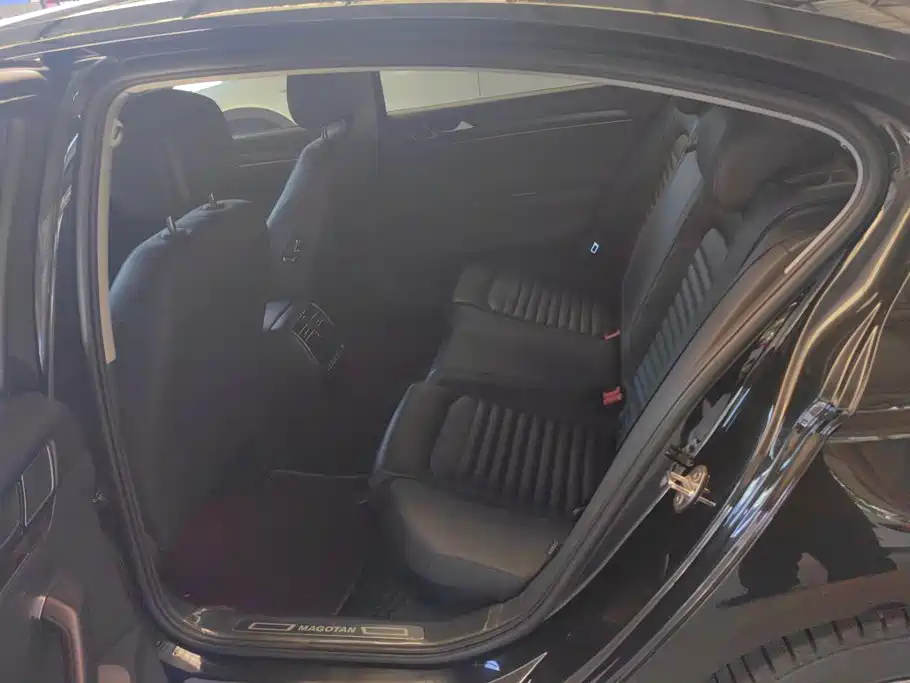 Volkswagen Magotan — миниатюра 11