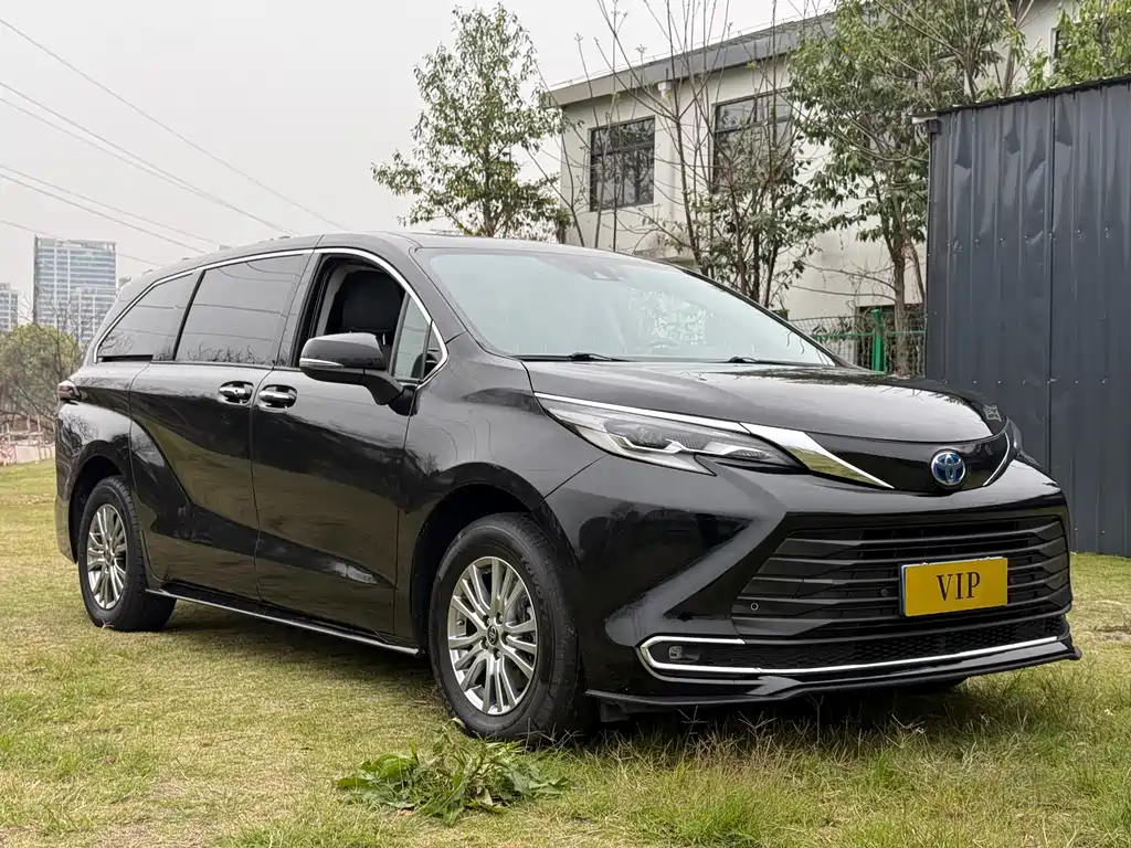 Toyota Sienna 2021 2.5L Luxury