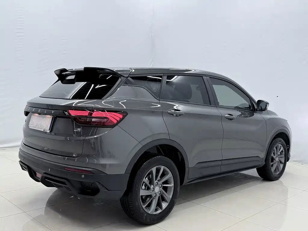 Geely Binyue — миниатюра 11