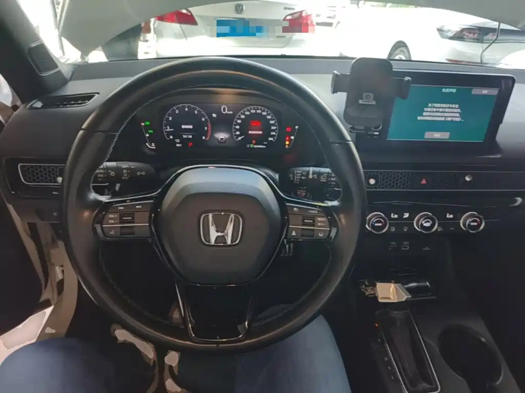 Honda Civic — миниатюра 10