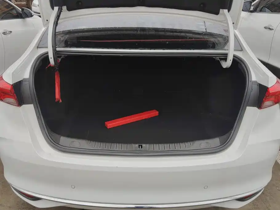 Buick Verano — миниатюра 4