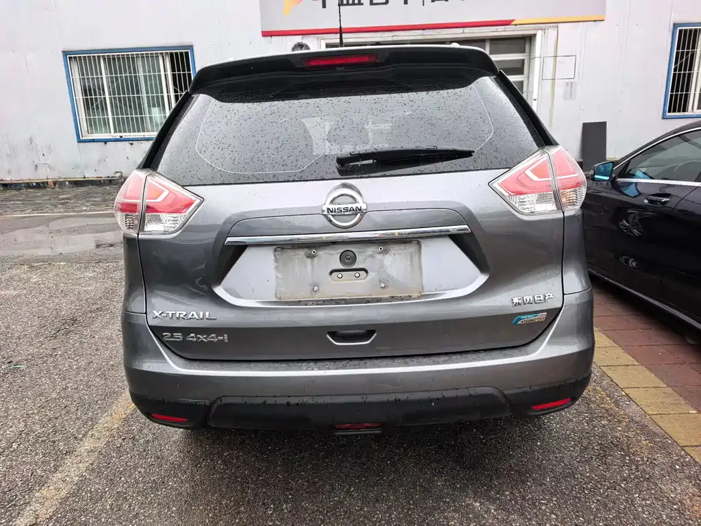 Nissan X-Trail — миниатюра 8