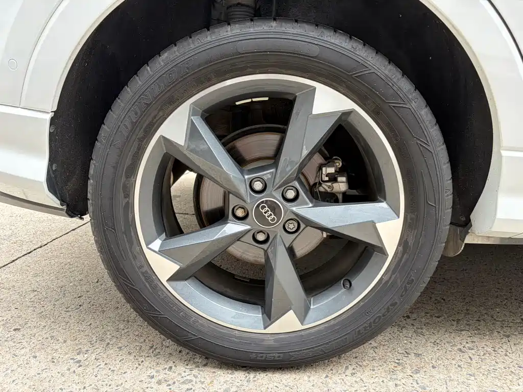 Audi Q3 — миниатюра 21