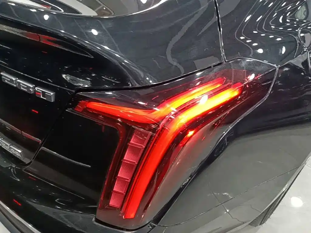 Cadillac CT5 2023 28T Luxury （ Standard ）