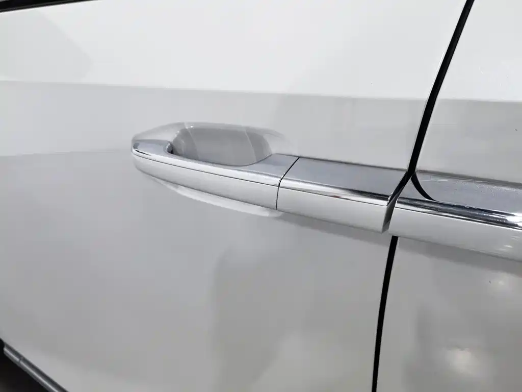 GAC Motor Trumpchi M8 — миниатюра 18