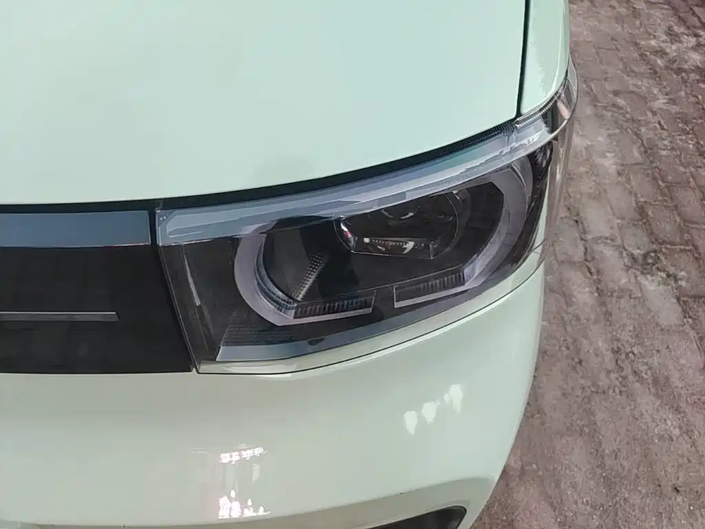 Wuling MINIEV — миниатюра 24