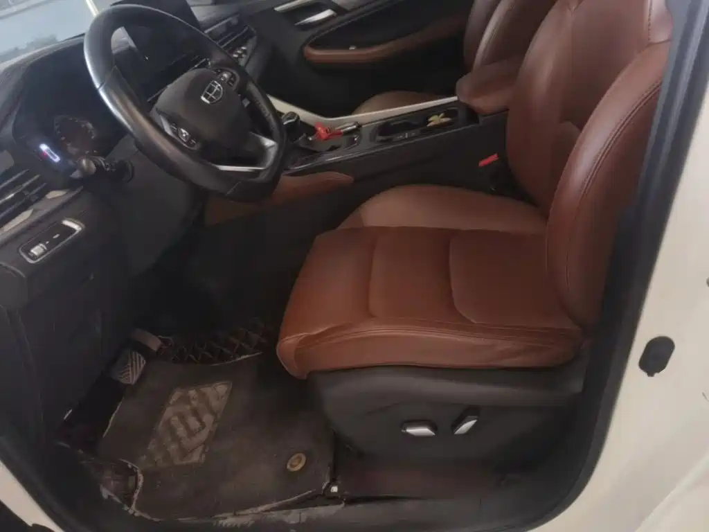 Geely Vision X6 — миниатюра 15