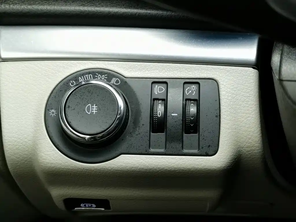 Buick GL8 — миниатюра 21