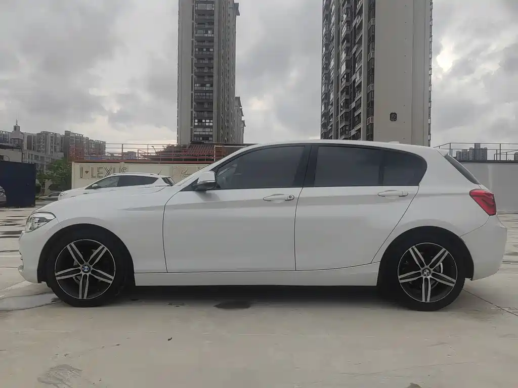 BMW 1 Series 1 2018 118i Sport