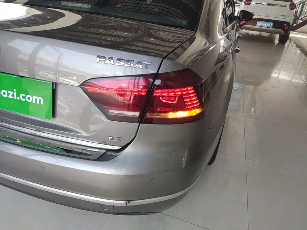 Volkswagen Passat — миниатюра 8