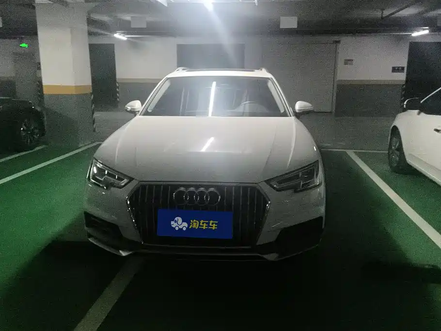 Audi A4 2019 45 TFSI allroad quattro Fashion