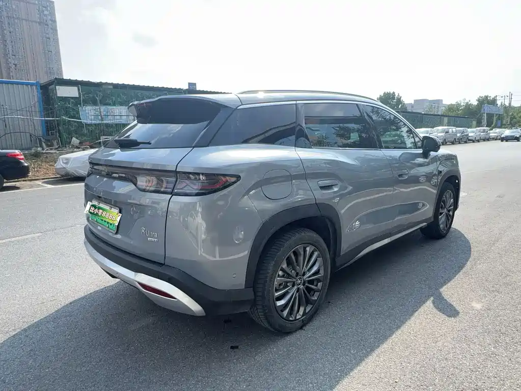 BYD Song Ultra — миниатюра 9