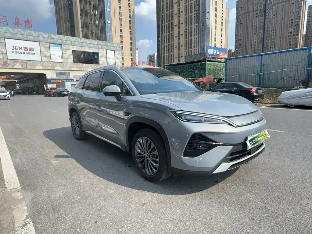 BYD Song Ultra — миниатюра 3