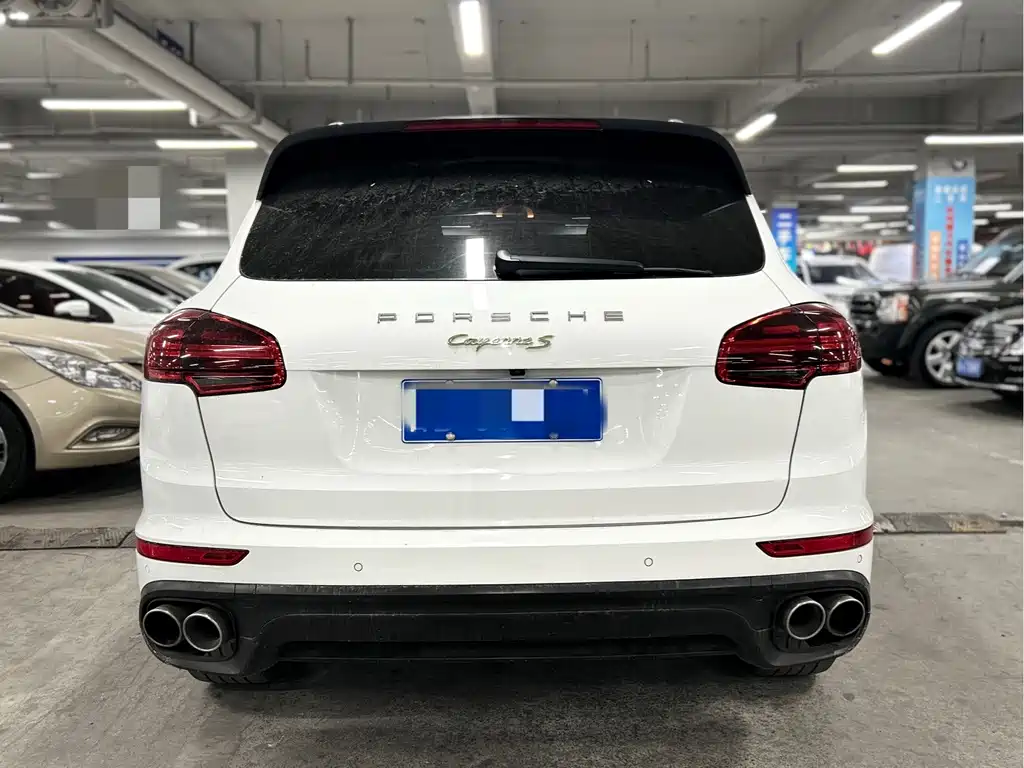 Porsche Cayenne Hybrid — миниатюра 5