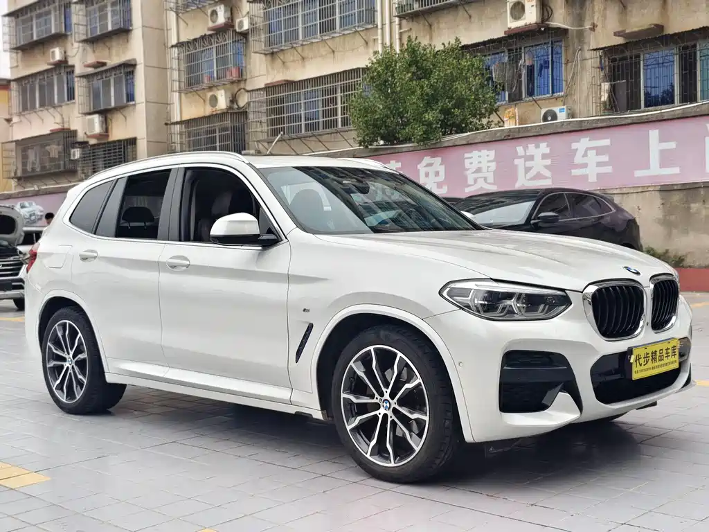 BMW X3 — миниатюра 3