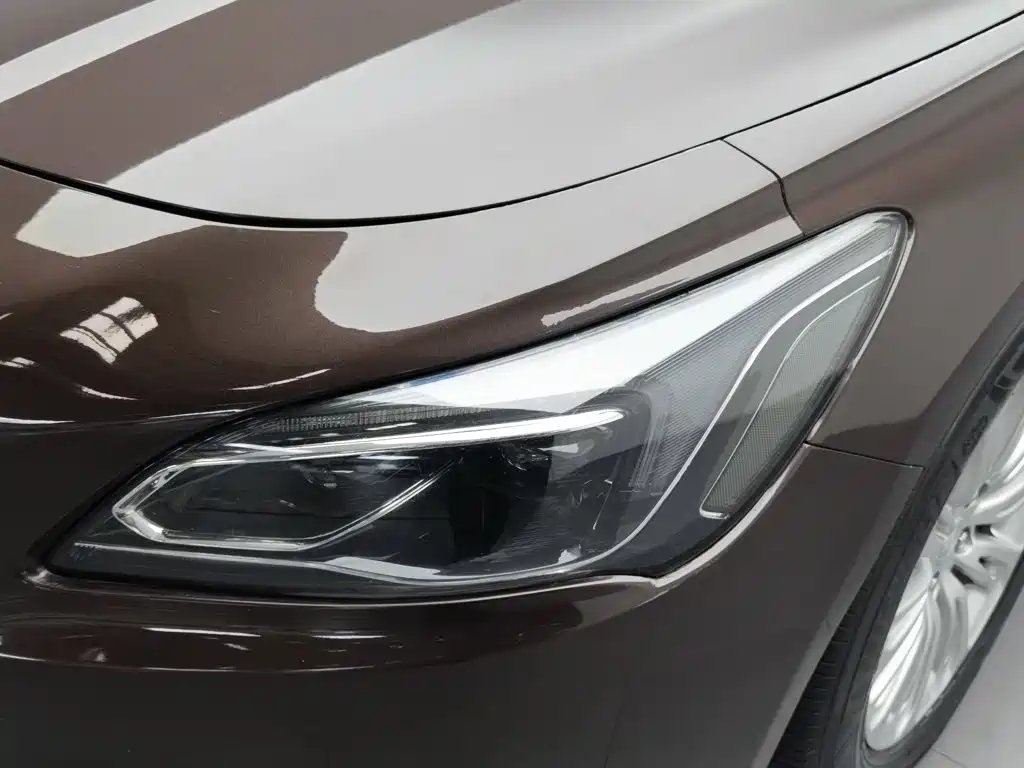 Buick LaCrosse — миниатюра 7