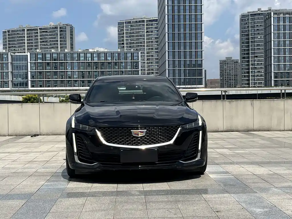 Cadillac CT5 — миниатюра 2