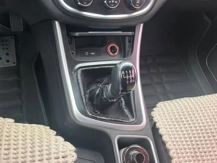 Baojun 560 — миниатюра 16