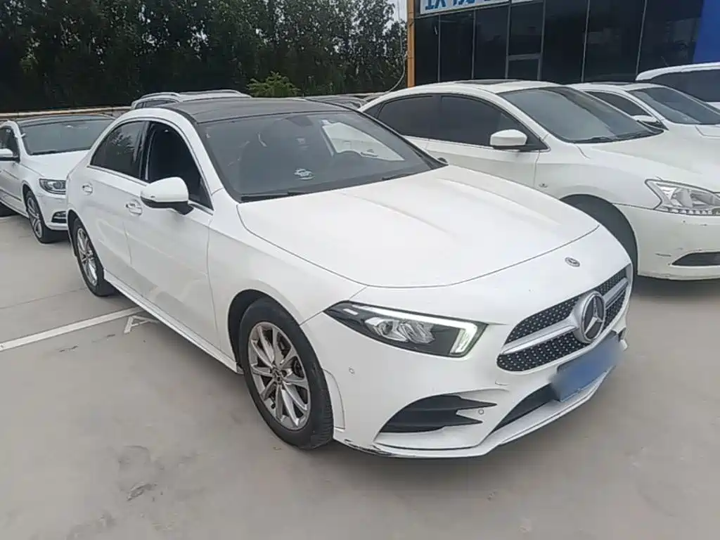 Mercedes-Benz A-Class — миниатюра 4