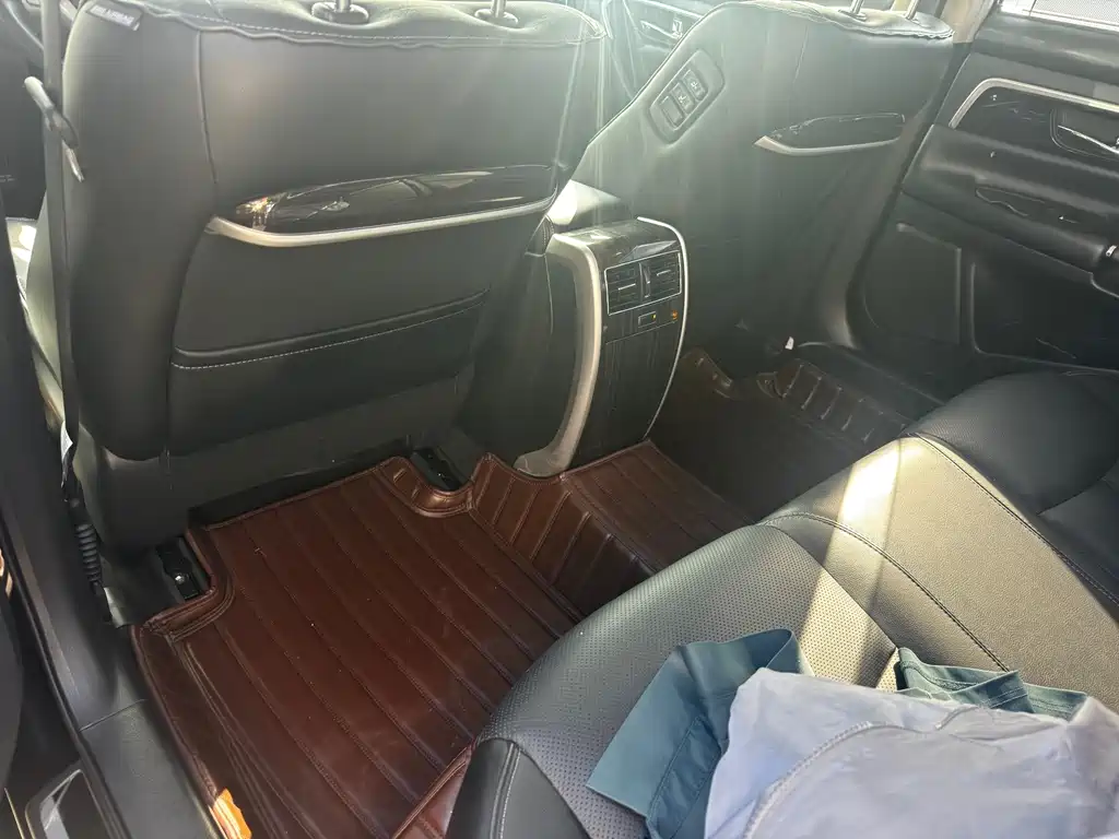 Nissan Teana — миниатюра 8