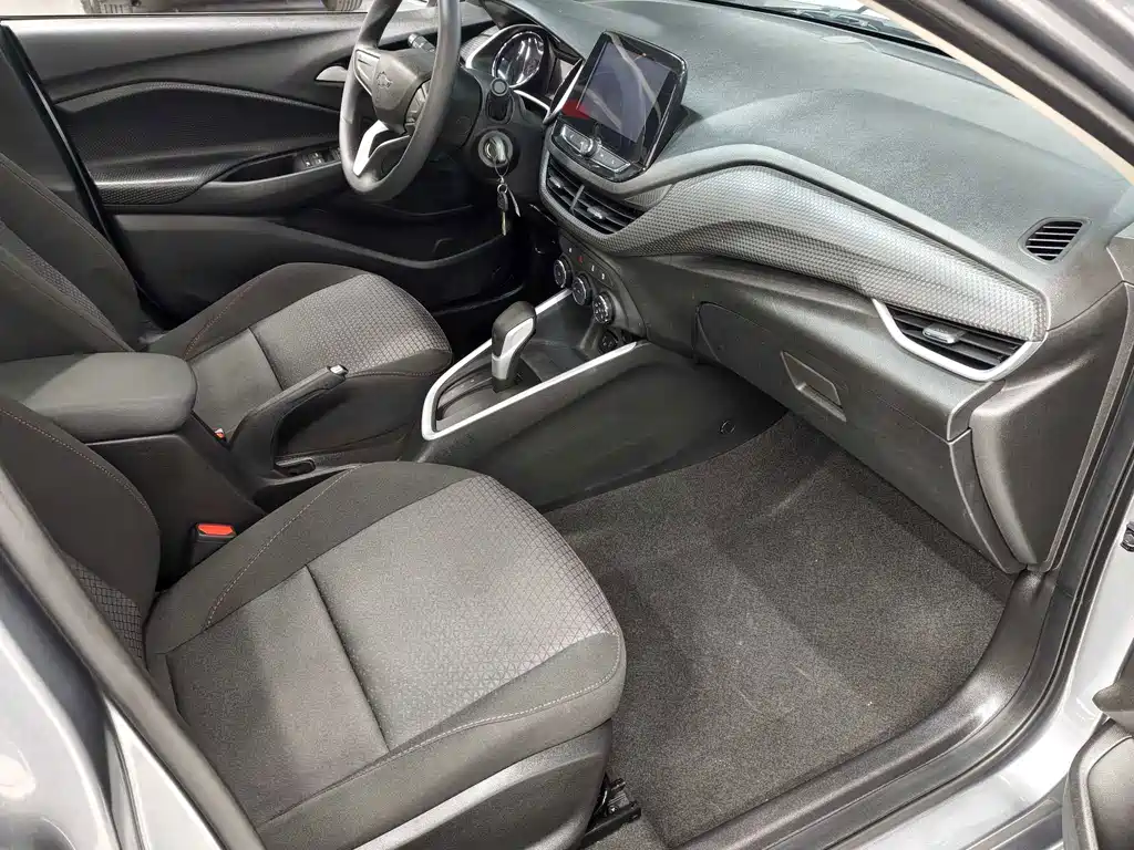 Chevrolet Cavalier — миниатюра 6