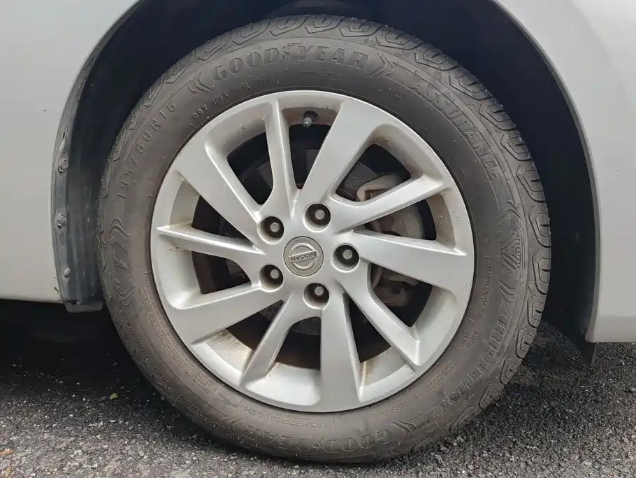 Nissan Sylphy — миниатюра 6