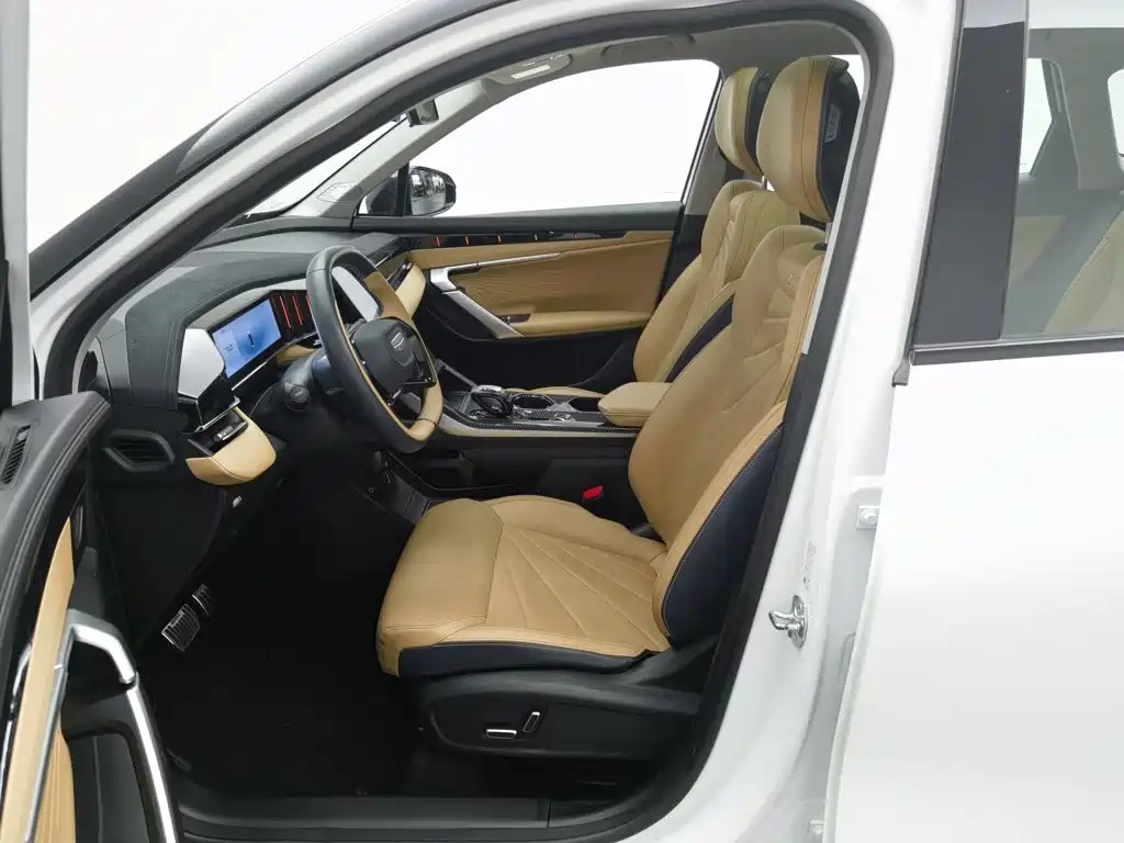 Geely Boyue L — миниатюра 10