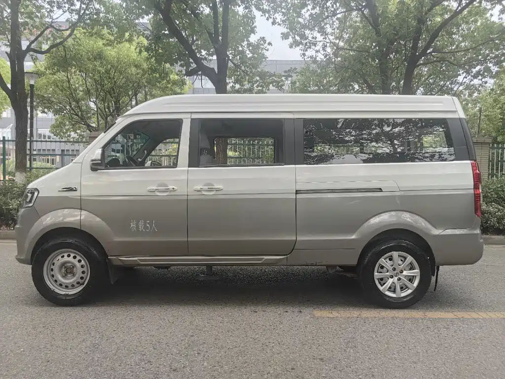 Jinbei Hiace S — миниатюра 3