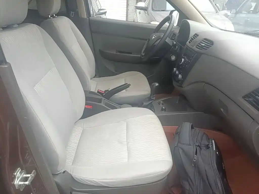 Wuling Hongguang — миниатюра 25