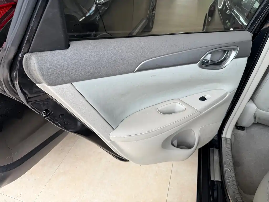Nissan Sylphy — миниатюра 9