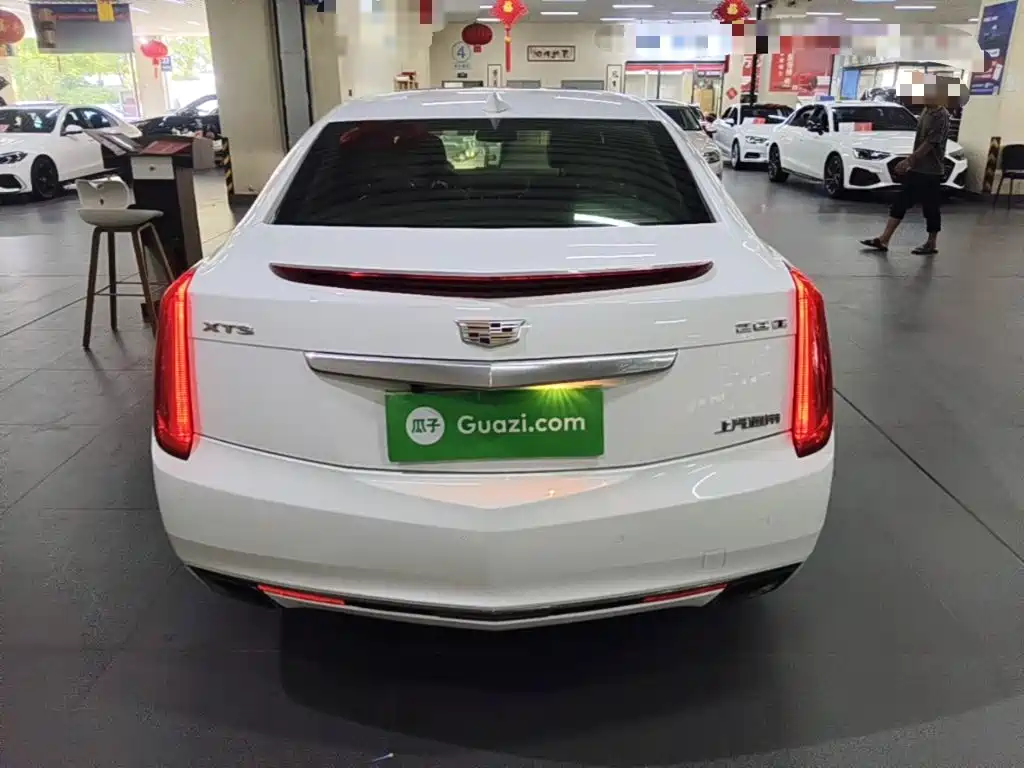 Cadillac XTS — миниатюра 6